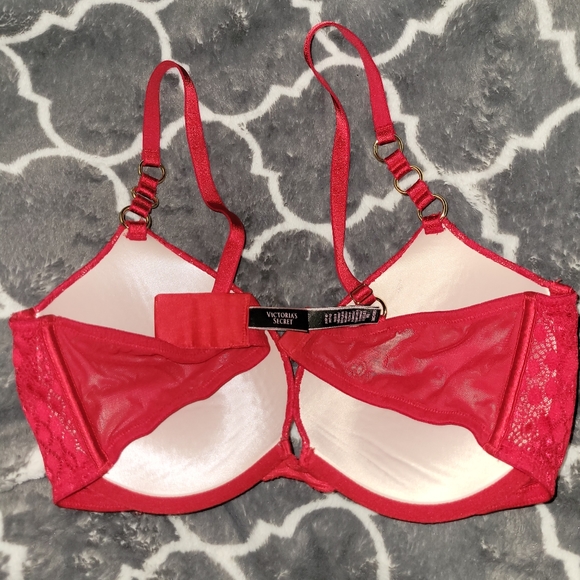 Victoria's Secret Braws 39C & 40C - Picture 4 of 12